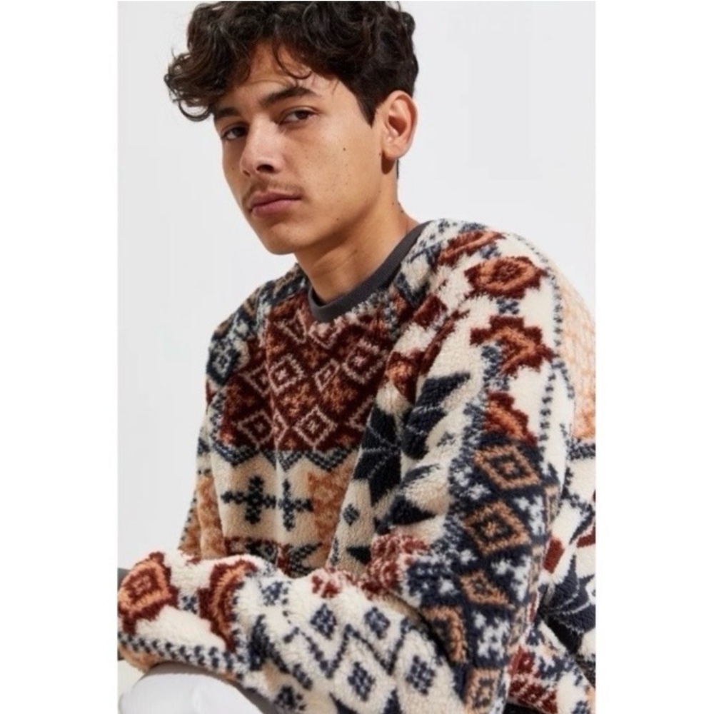 URBAN OUTFITTERS🔹Cozy Sherpa Fair Isle Crewneck Sweatshirt - Picture 4 of 16
